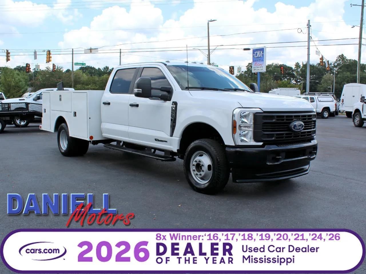 2024 Ford F-350 SD XL Crew Cab Long Bed - Chassis