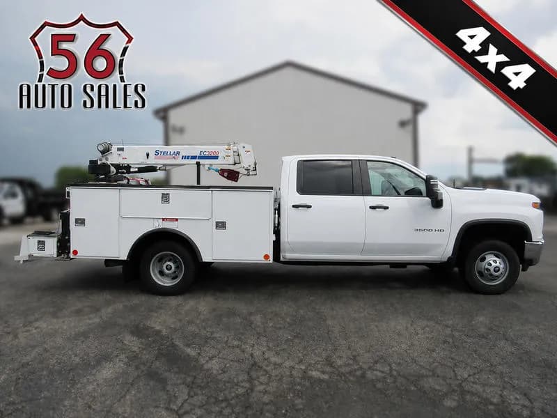 2023 Chevrolet Silverado 3500HD - Chassis