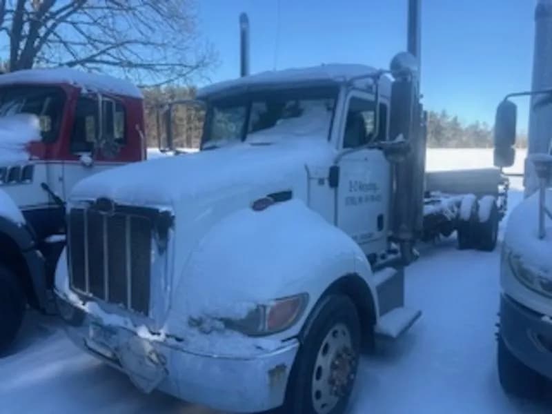 2005 Peterbilt 999