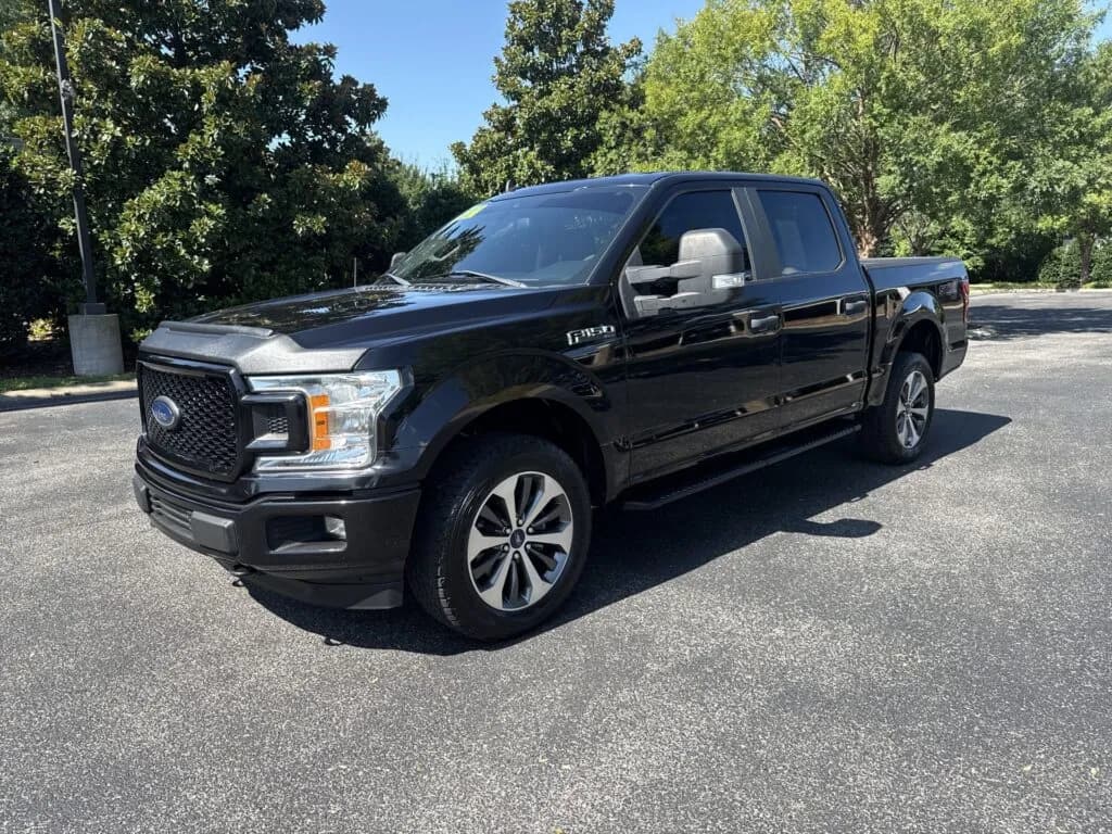2020 Ford F-150 XL - Pickup