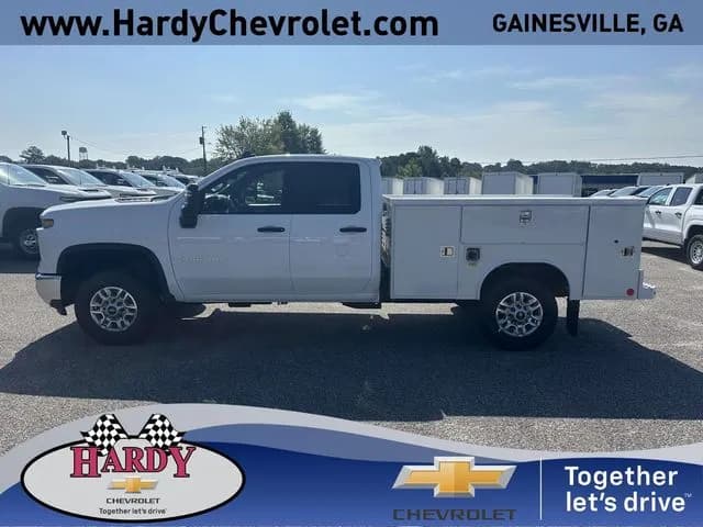 2026 Chevrolet Silverado 2500 - Chassis