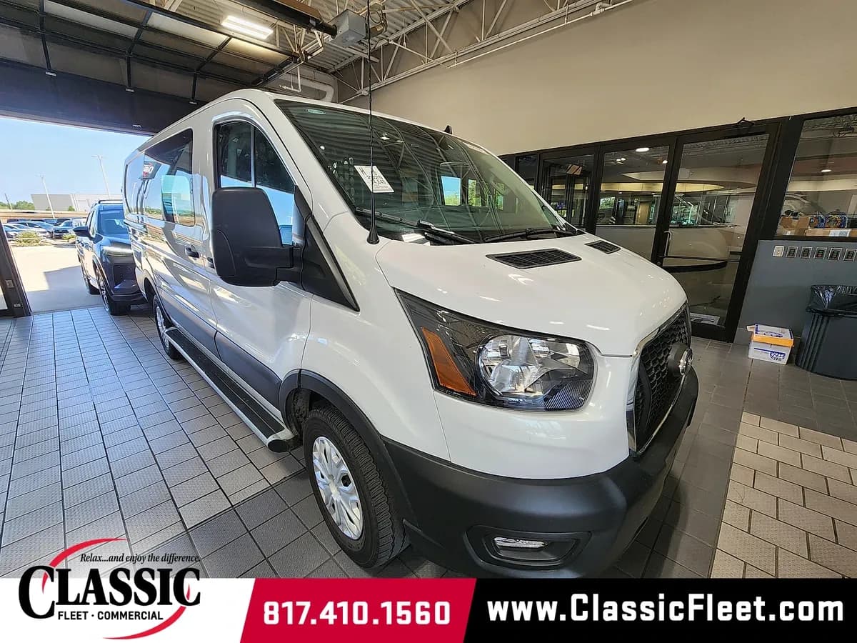 2025 Ford Transit-250 - Vans