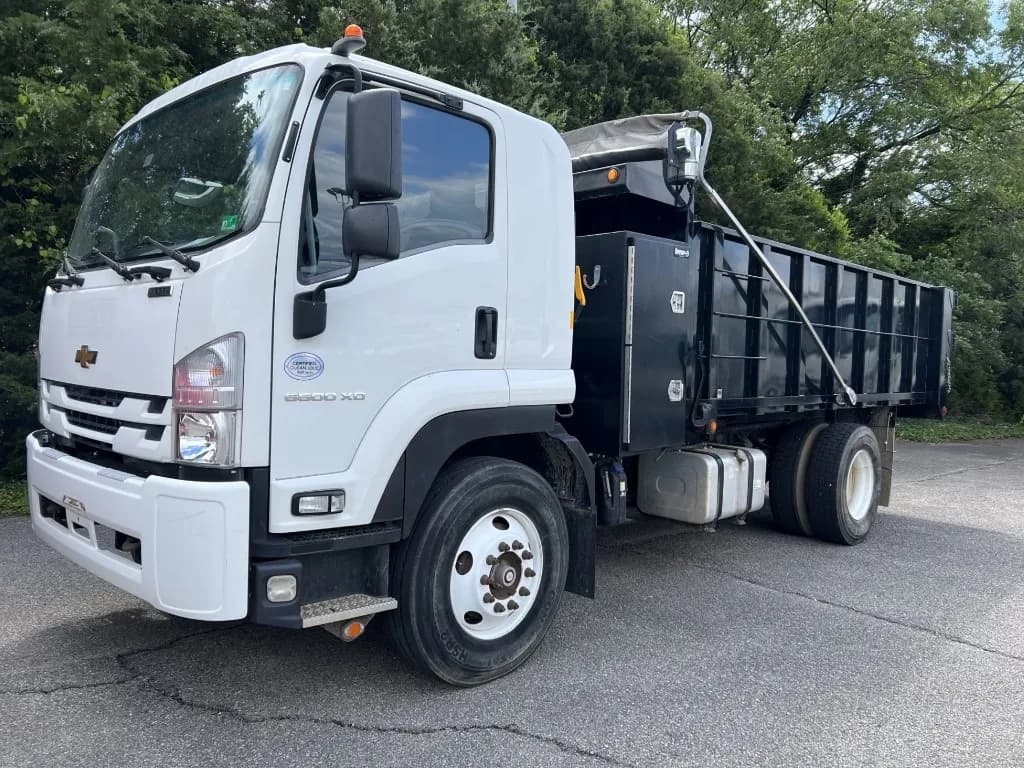 2019 Chevrolet Low Cab Forward 6500 XD NA - Chassis