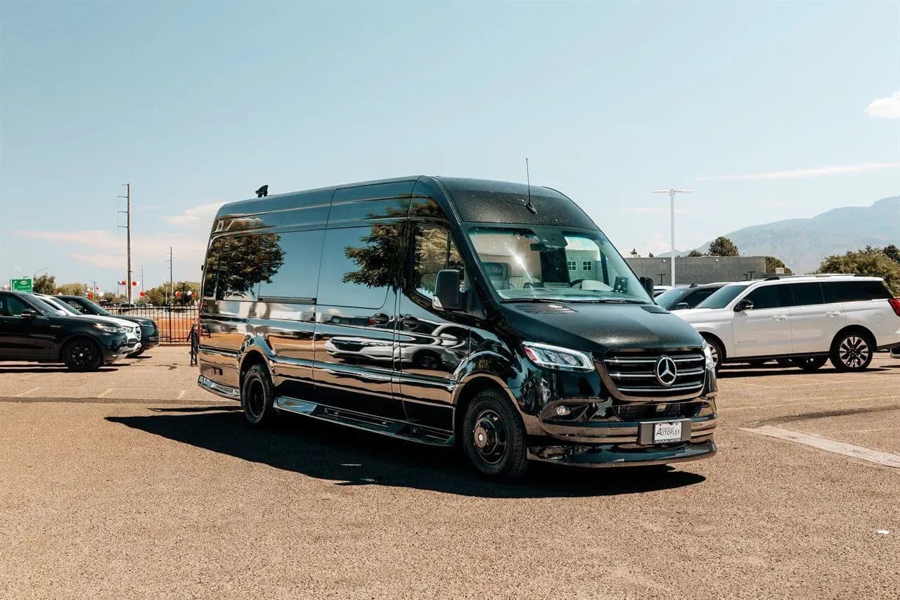 2024 Mercedes-Benz Sprinter 3500