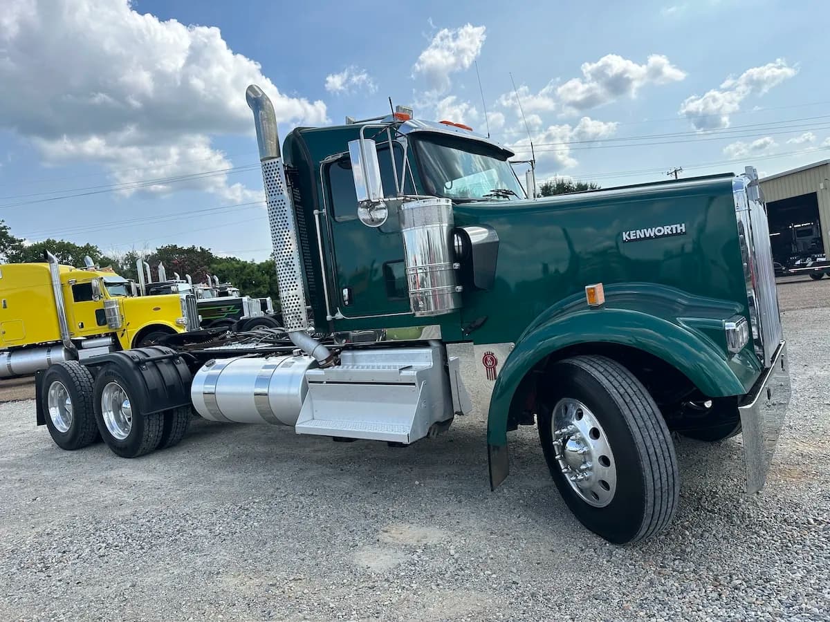 2023 Kenworth W900L - Day Cab