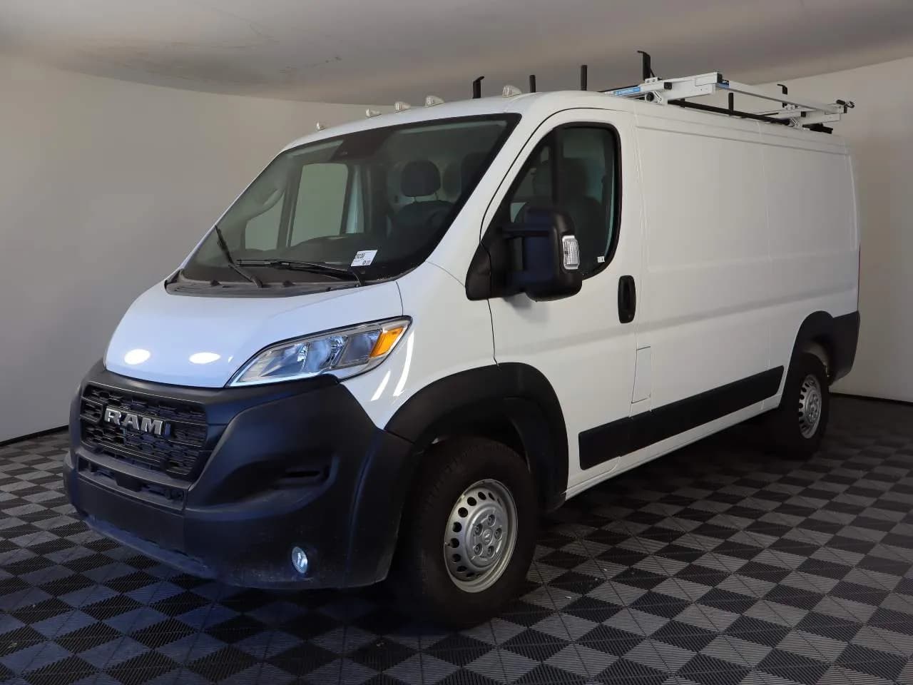 2025 Ram ProMaster - Vans