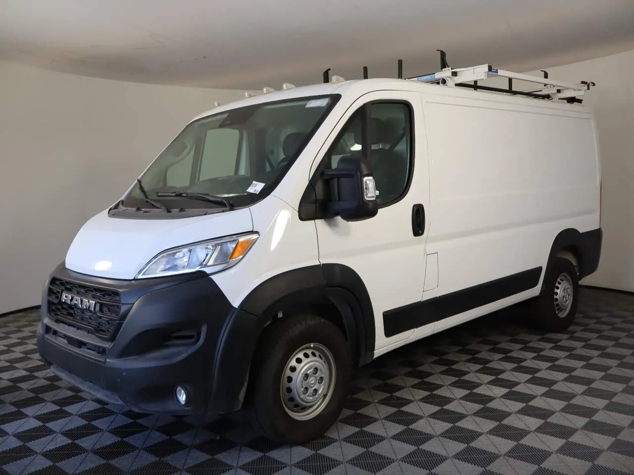 2025 Ram ProMaster - Vans