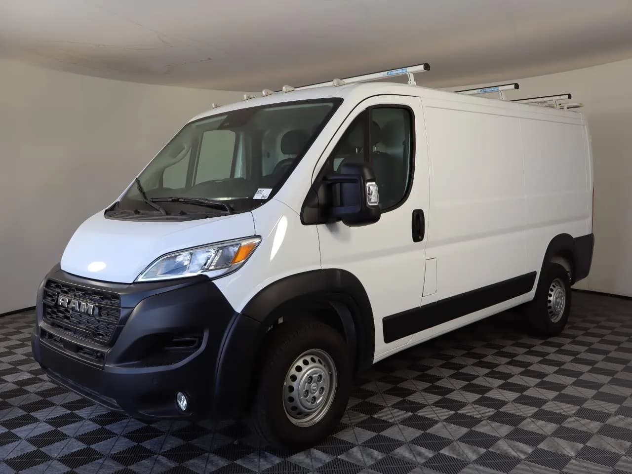 2025 Ram ProMaster - Vans