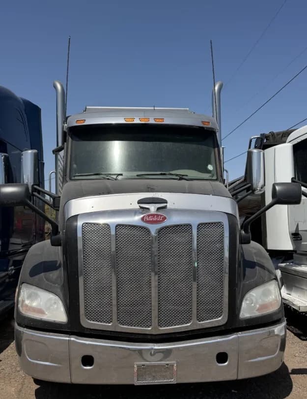 2020 PETERBILT 579