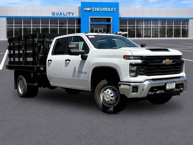 2026 Chevrolet Silverado 3500 Crew Cab - Chassis