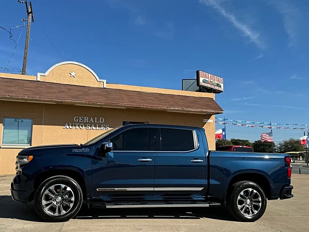 2022 Chevrolet Silverado 1500 - Pickup