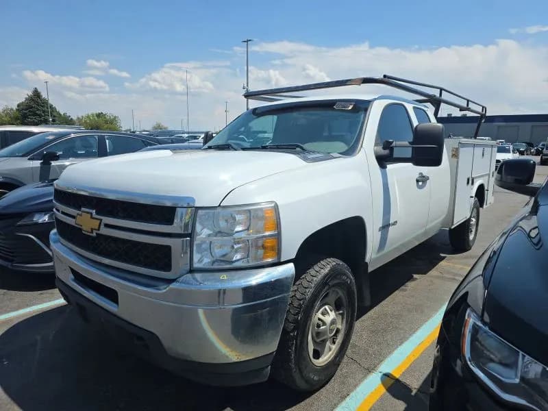 2013 Chevrolet Silverado 2500 Hd Extended Cab - Chassis