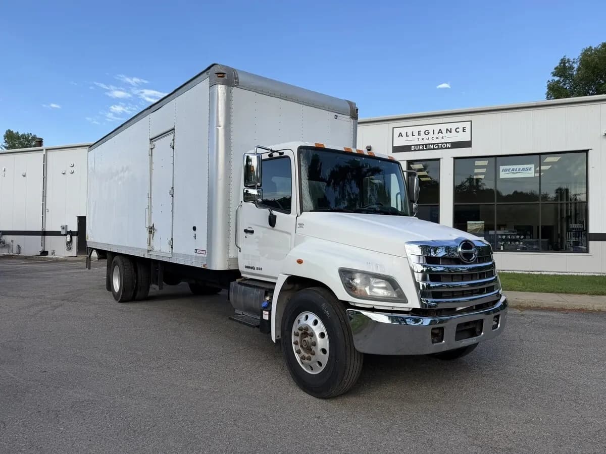 2020 Hino 268