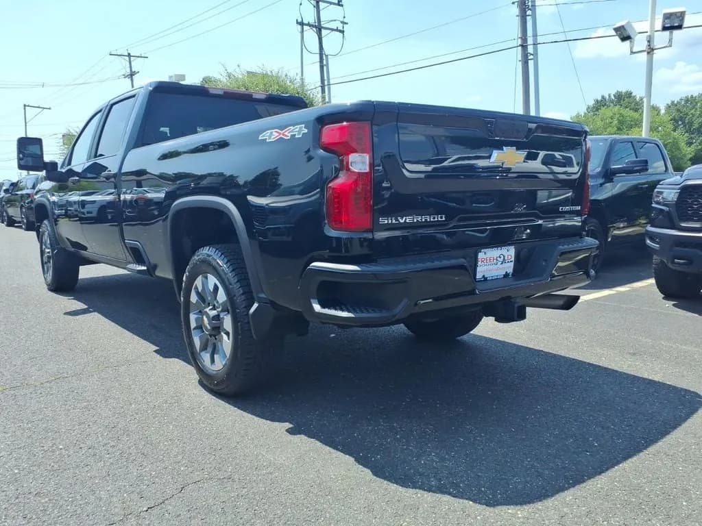 2022 CHEVROLET Silverado HD - Pickup