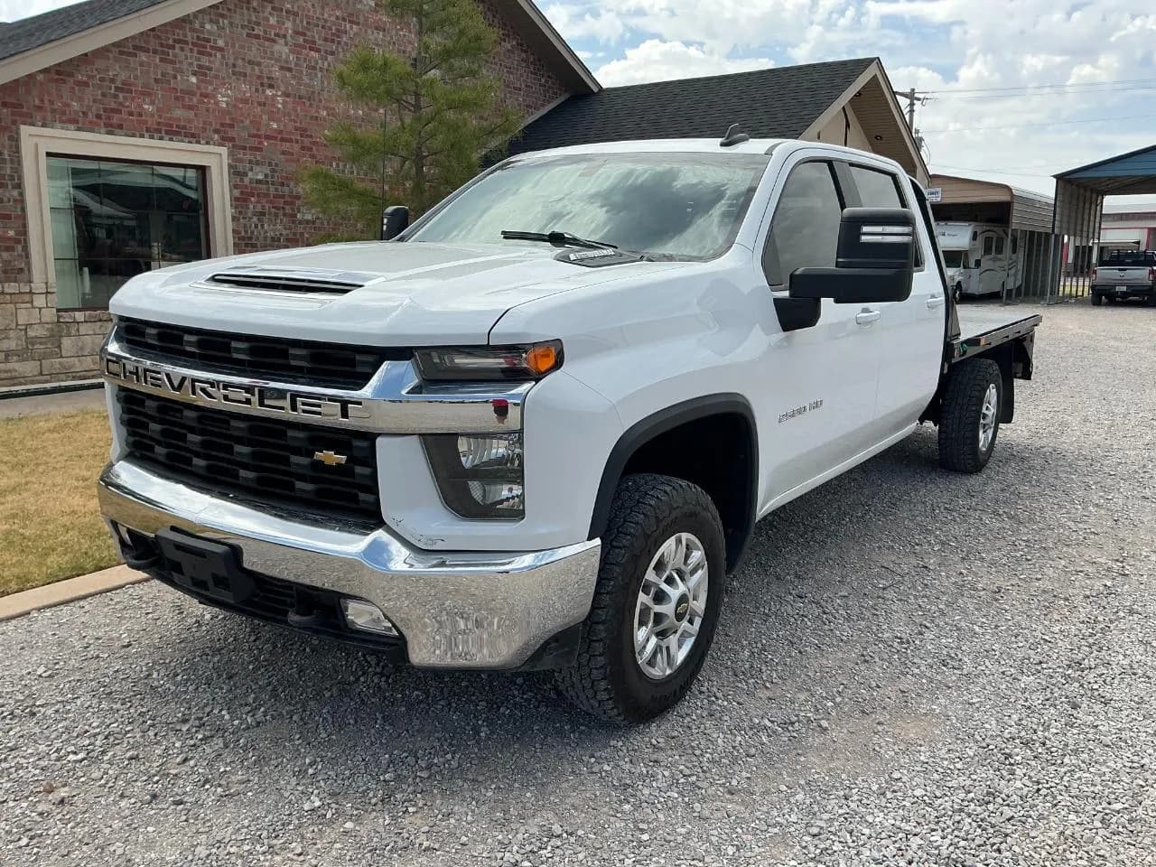 2022 Chevrolet Silverado 2500HD LT Crew Cab Long - Chassis