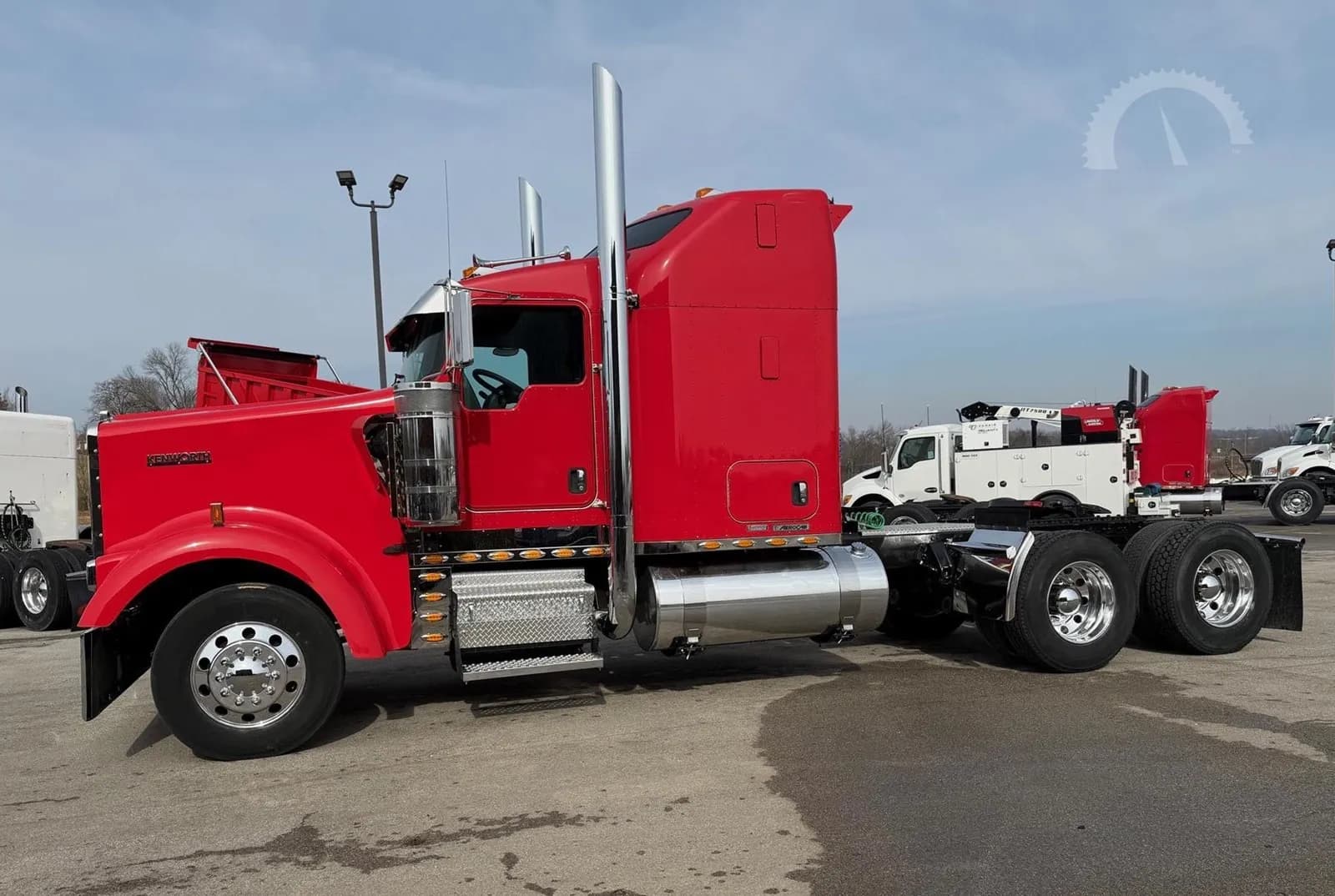 2015 PETERBILT CASCADIA 113