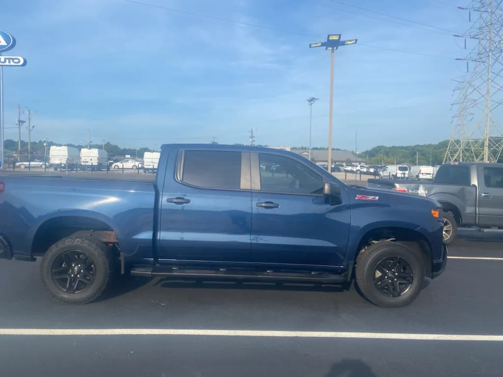 2020 Chevrolet Silverado 1500 - Pickup