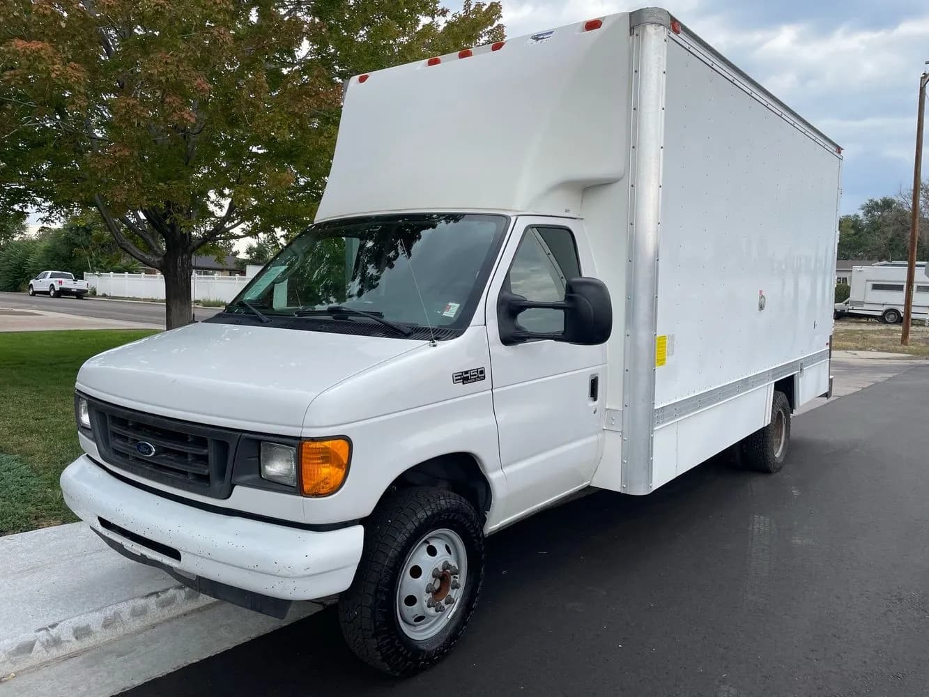 2005 Ford E-450 Cutaway - Box