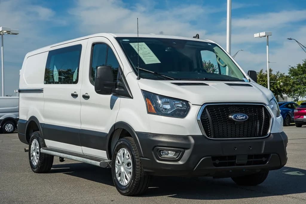 2025 Ford Transit-250 Cargo - Vans