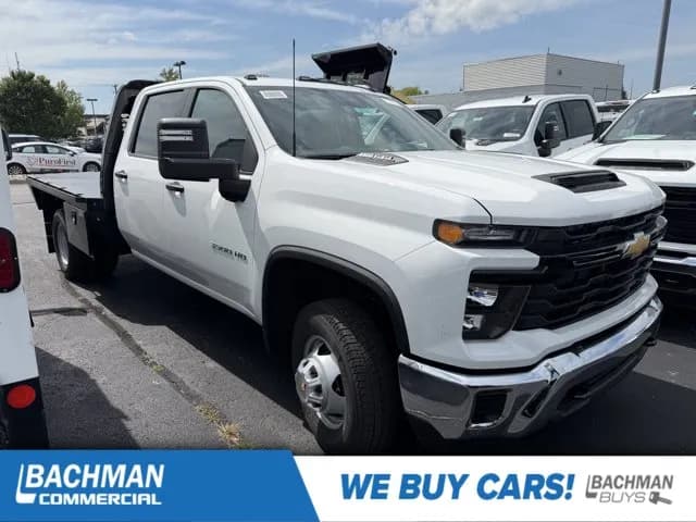 2026 Chevrolet Silverado 3500 Crew Cab - Chassis