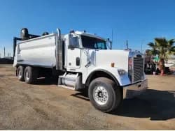 1996 Freightliner FLD120 - Dump