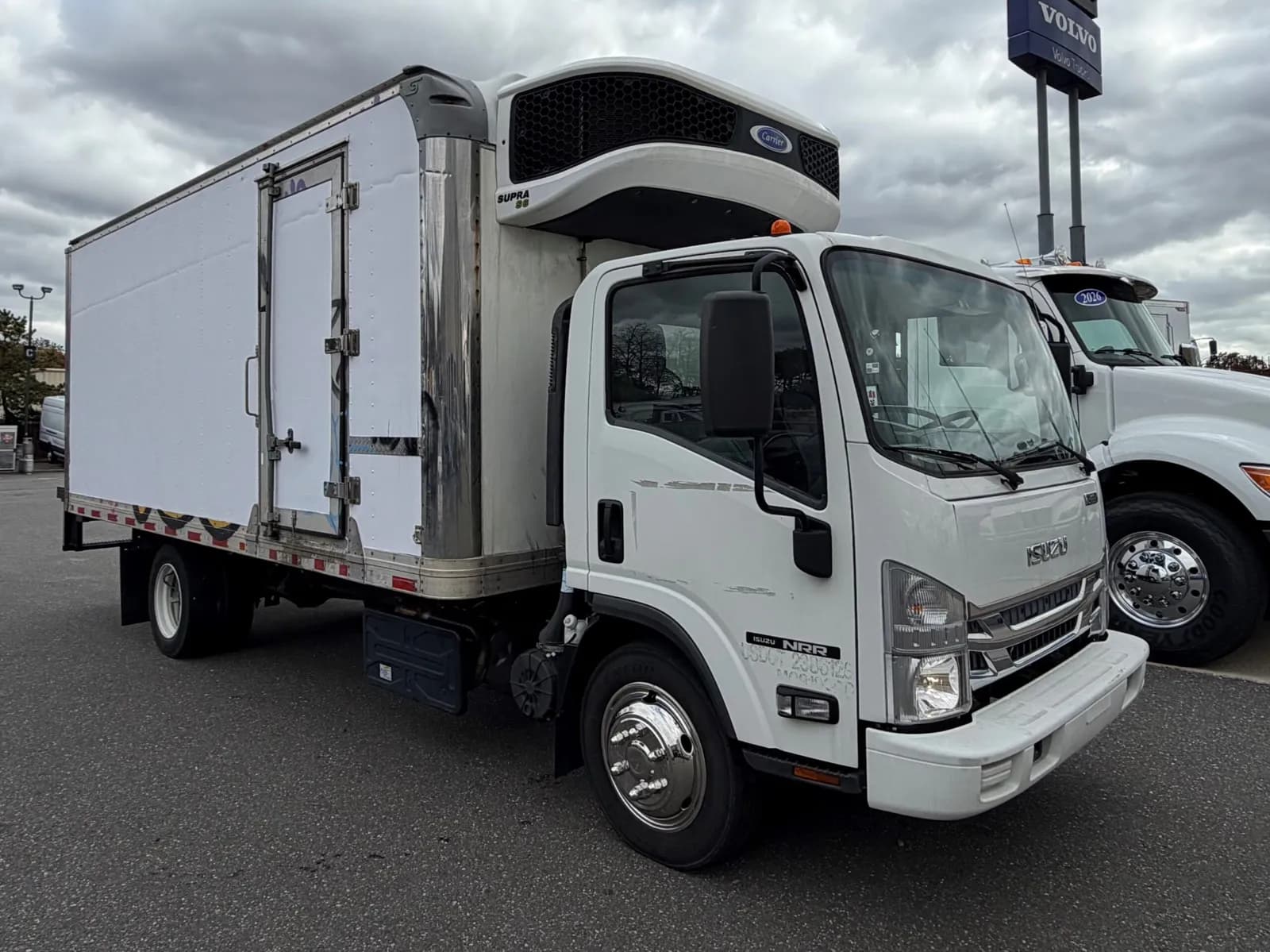 2022 Isuzu NRR