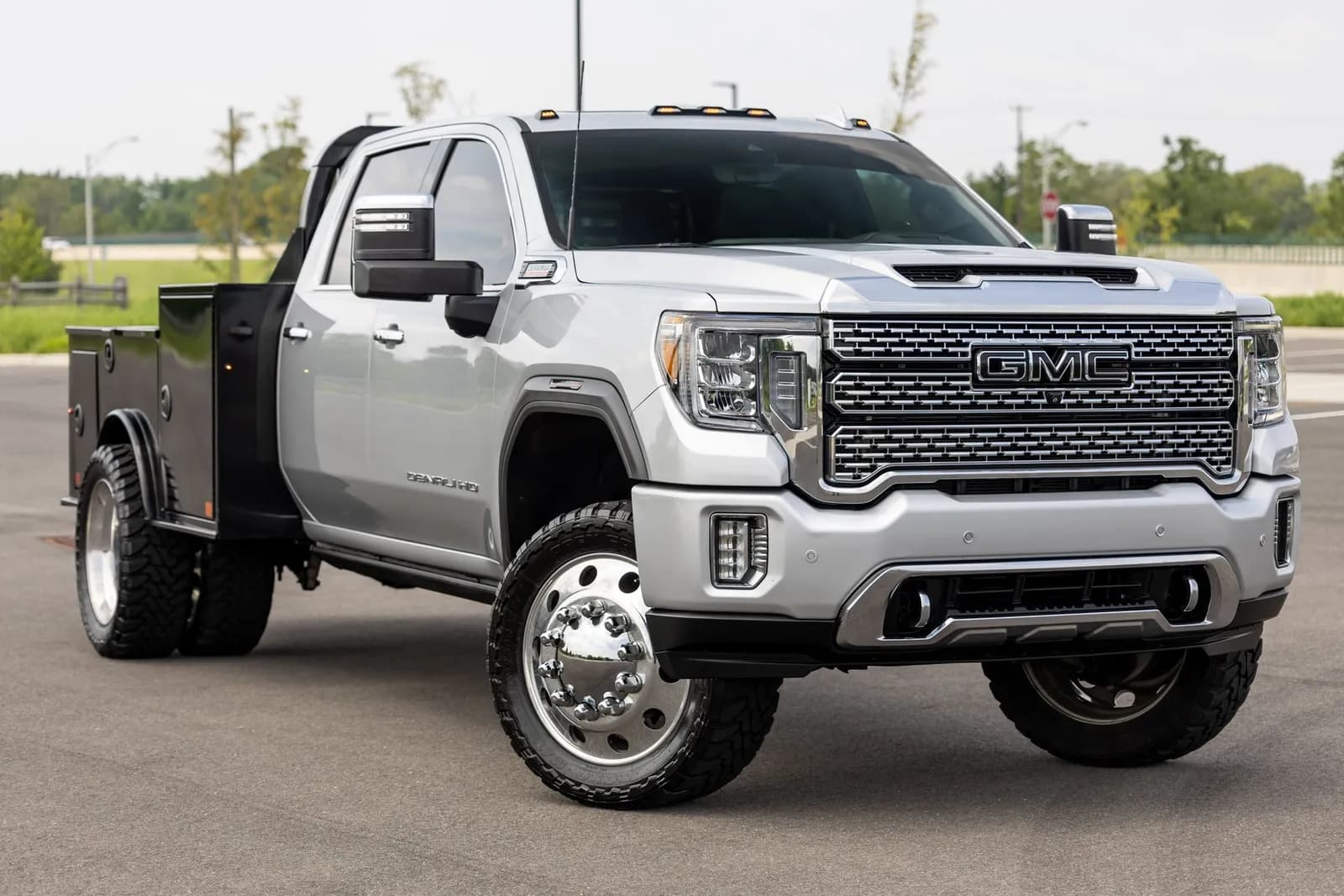 2022 GMC Sierra 3500HD - Pickup