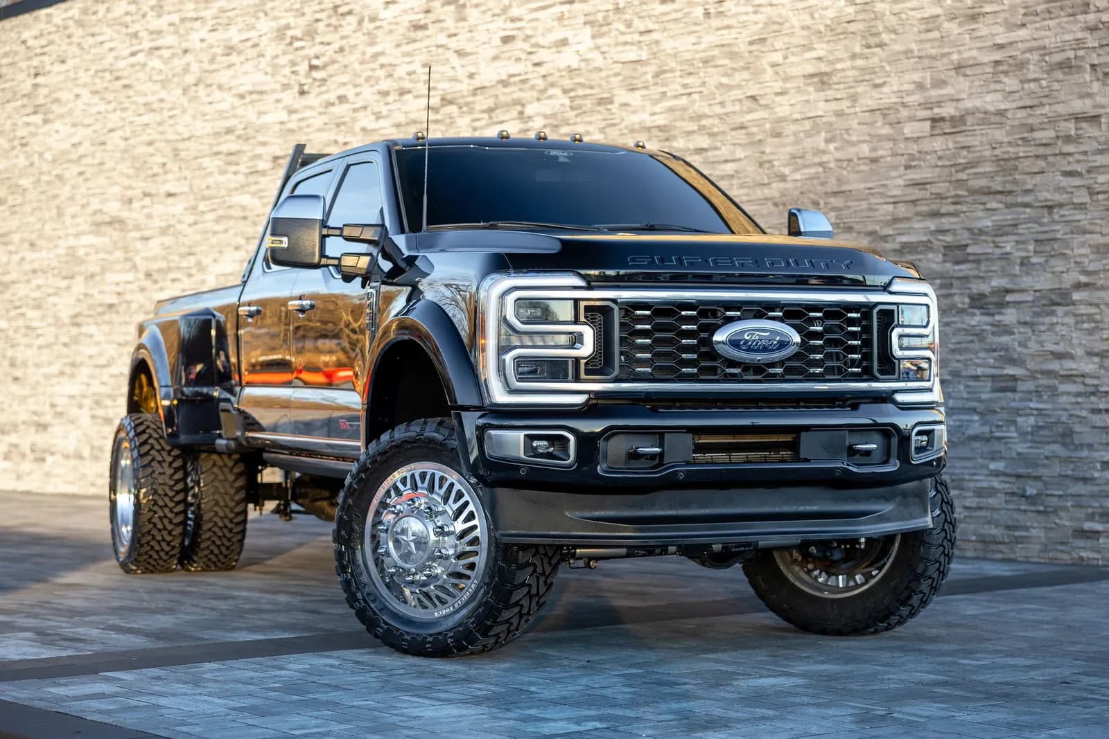 2024 Ford F-450 - Pickup