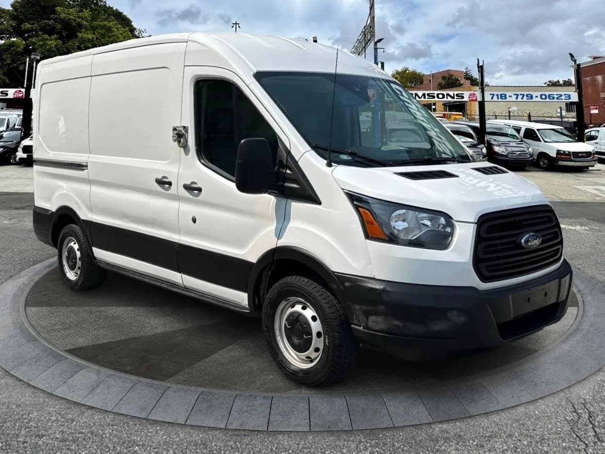 2019 Ford Transit Van T-150 130" Med Rf 8600 - Vans