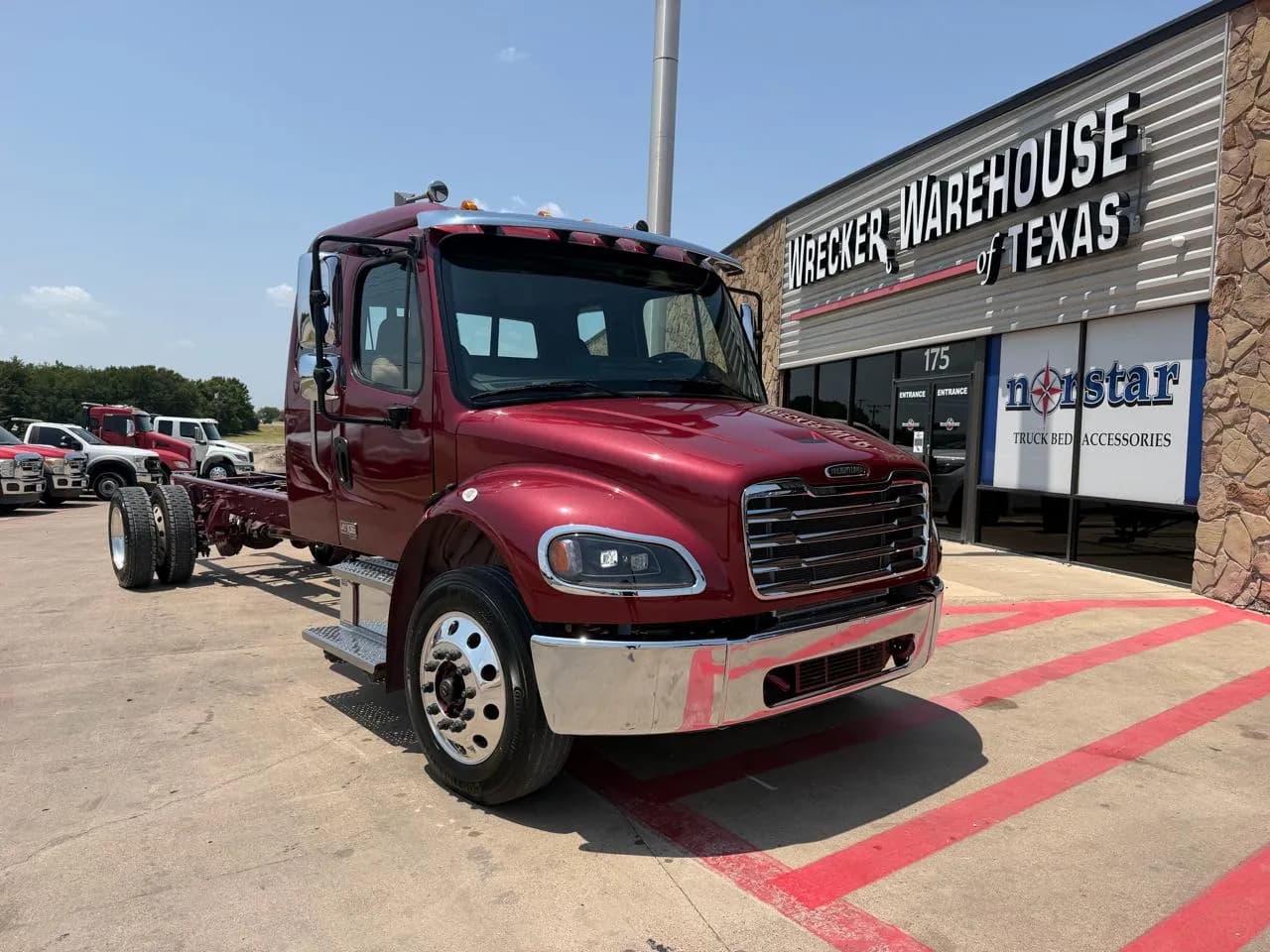 2027 Freightliner M2 106 - Tow
