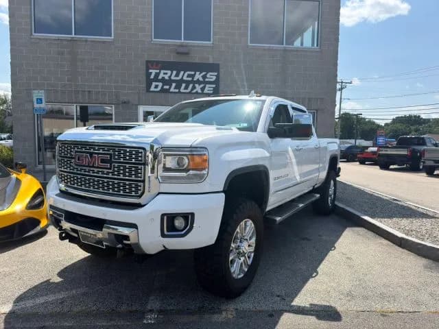 2018 GMC Sierra - Pickup