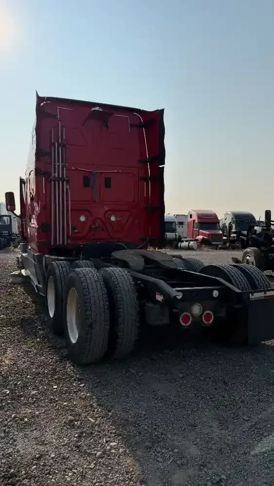 2016 Freightliner Cascadia