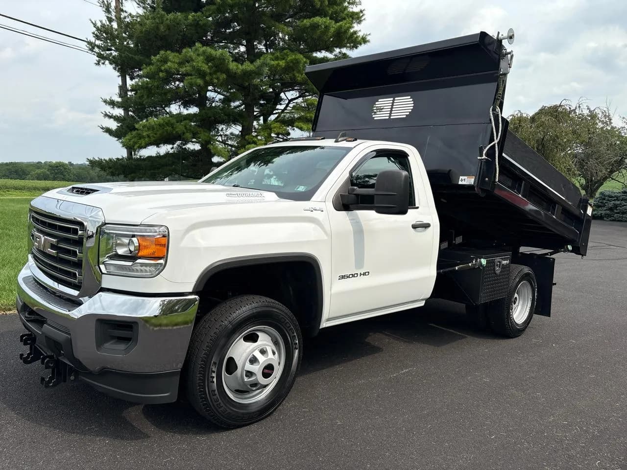 2018 GMC Sierra 3500HD - Chassis