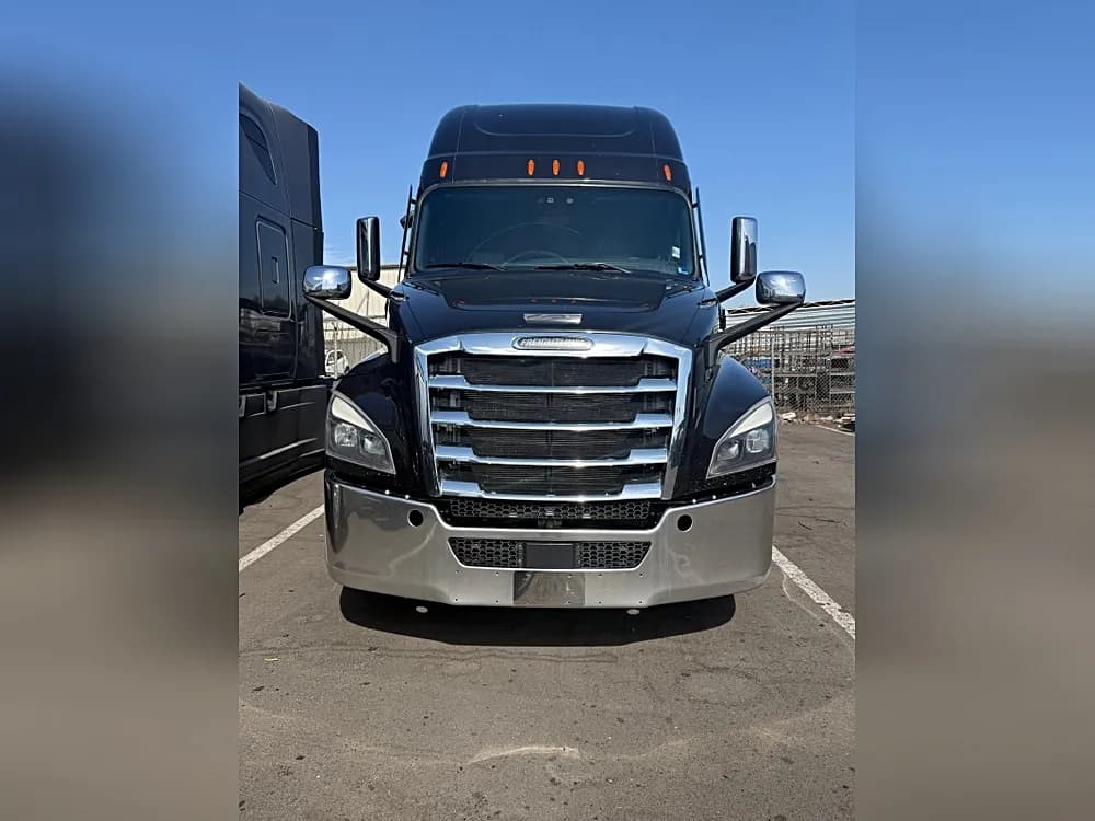 2022 Freightliner Cascadia