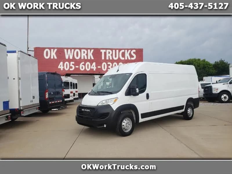 2025 Ram ProMaster - Vans