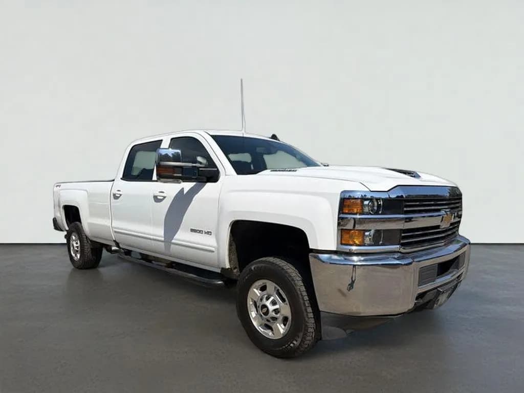 2018 Chevrolet Silverado 2500HD - Pickup