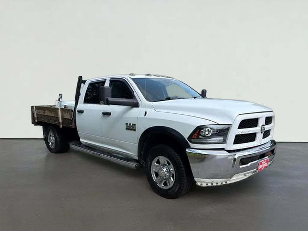 2015 Ram 3500 - Chassis