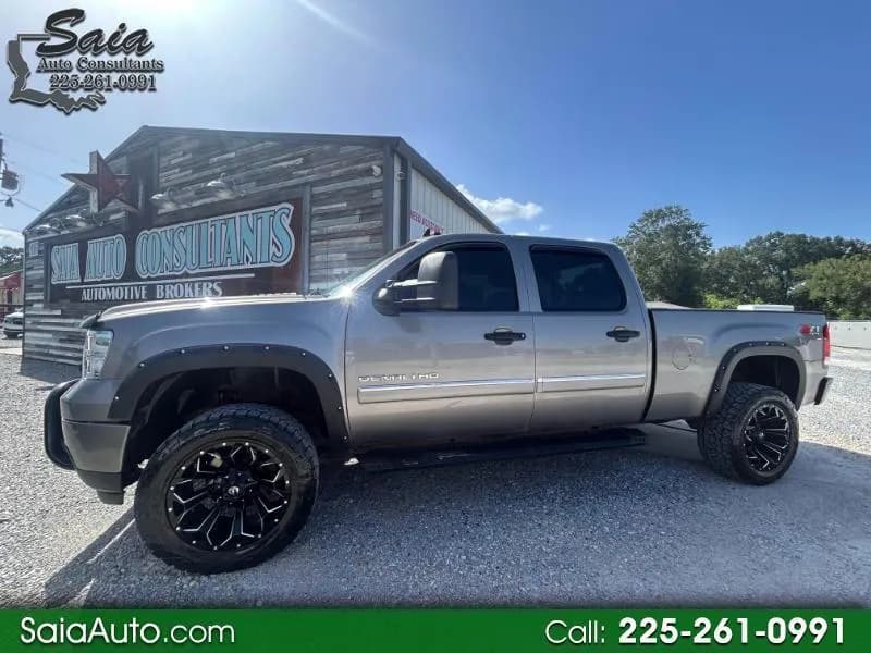 2013 GMC Sierra 2500HD Denali Crew Cab - Pickup