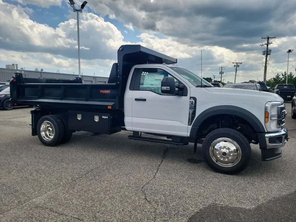2026 Ford F-450 - Chassis