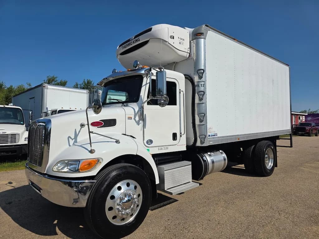 2017 Peterbilt PB337 - Refrigerated
