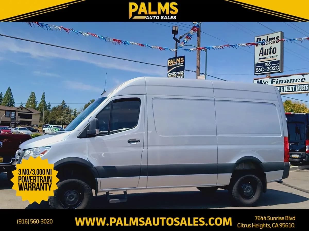 2022 Mercedes-Benz Sprinter Cargo Van 2500 Standard Roof V6 144" - Vans