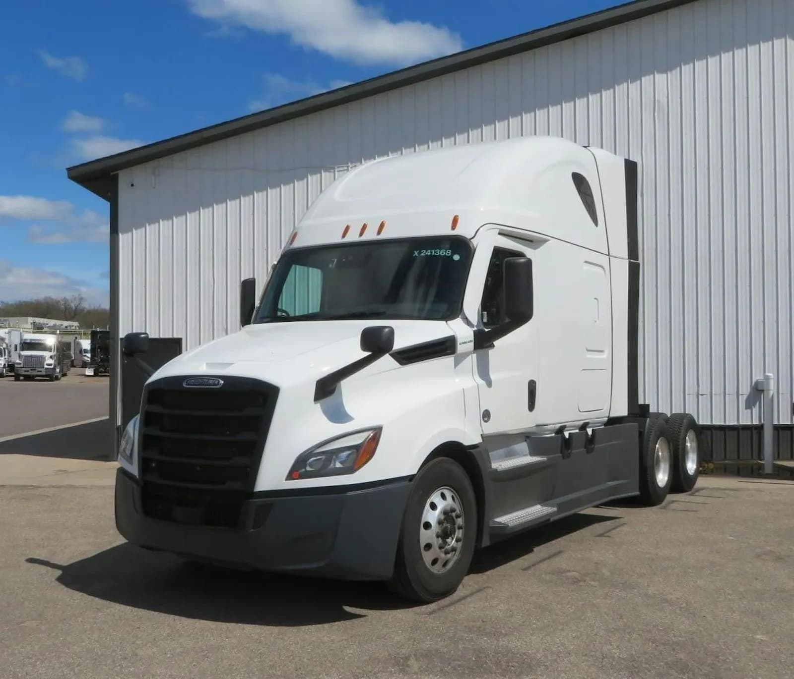 2024 Freightliner Cascadia - Sleeper