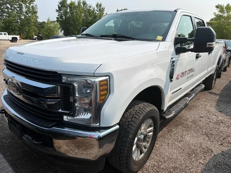 2019 Ford F-250 SD XLT Crew Cab - Pickup