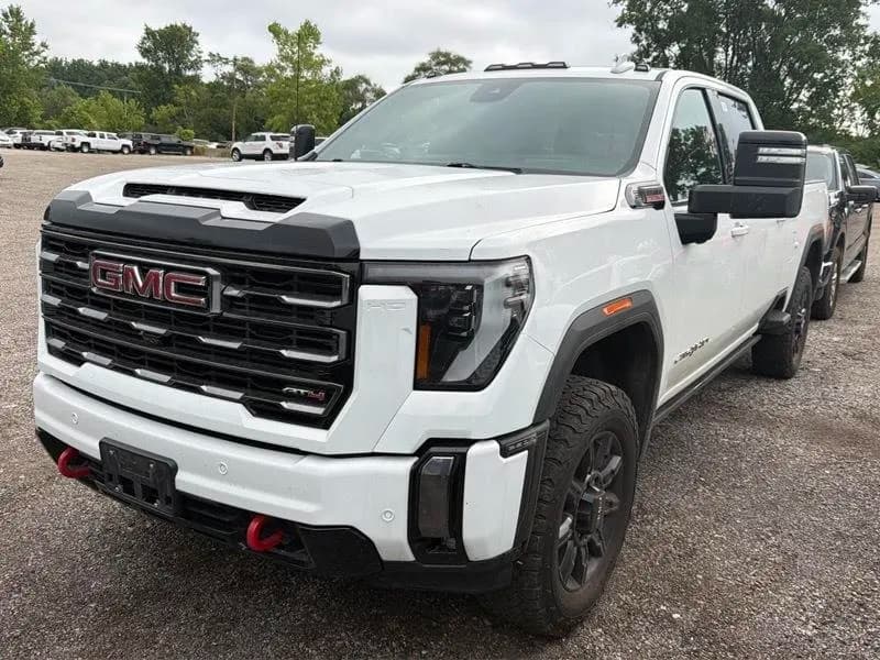 2024 GMC Sierra 2500HD AT4 Crew Cab - Pickup