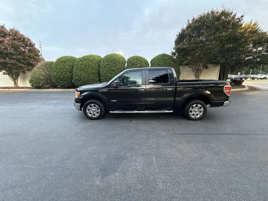 2014 Ford F-150 XLT - Pickup