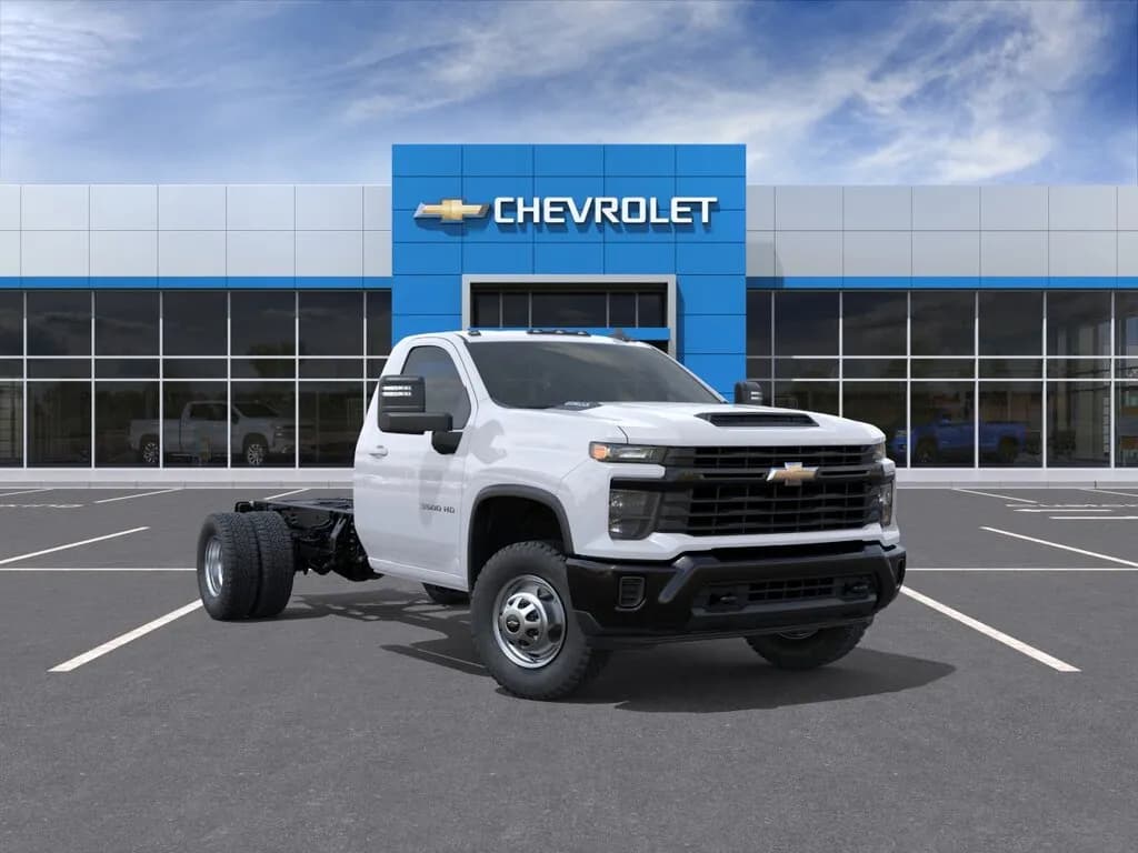 2026 Chevrolet Silverado 3500HD - Chassis