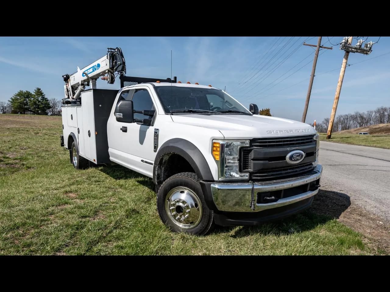 2017 Ford F-550 SuperCab - Chassis