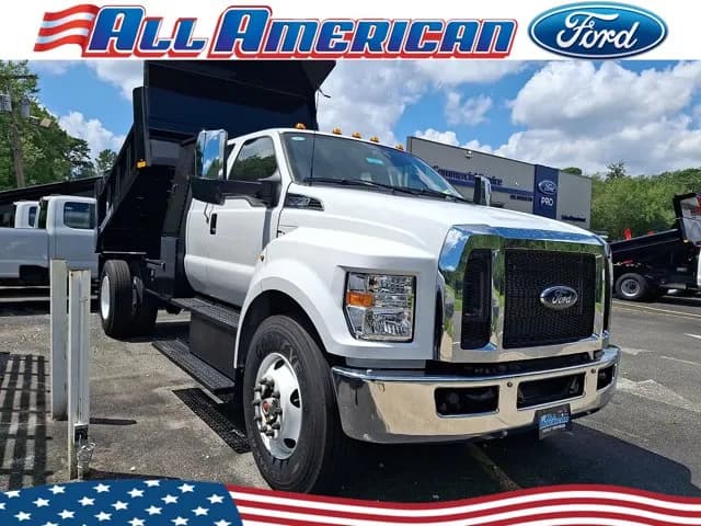 2027 Ford F750 10 FT 5/7 - Dump