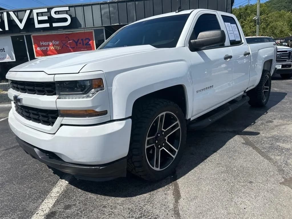 2017 Chevrolet Silverado 1500 - Pickup