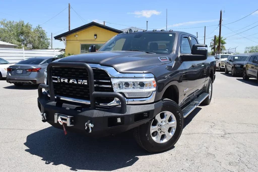 2024 Ram 2500 Crew Cab - Pickup